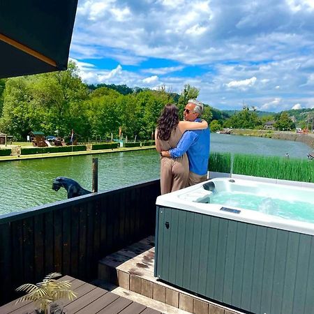 Gatsby River II Yvoir Екстер'єр фото